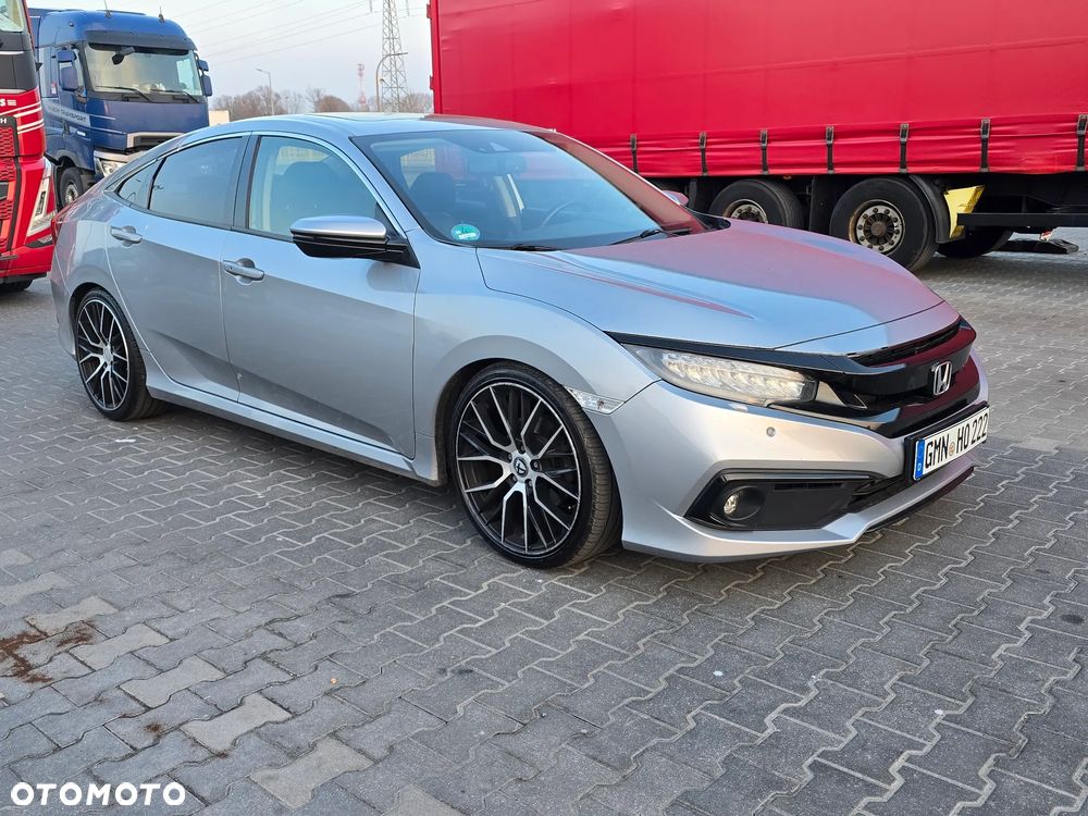 Honda Civic 1.5 i-VTEC Turbo CVT Executive - 23