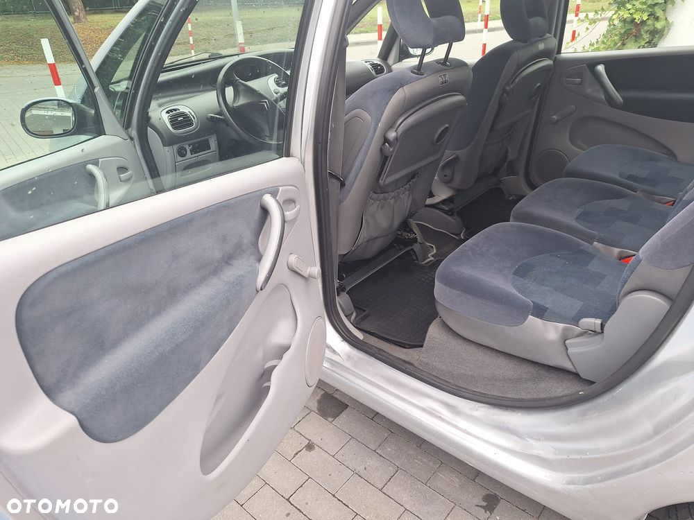 Citroën Xsara Picasso 1.8 16V Control+ (ex) - 13