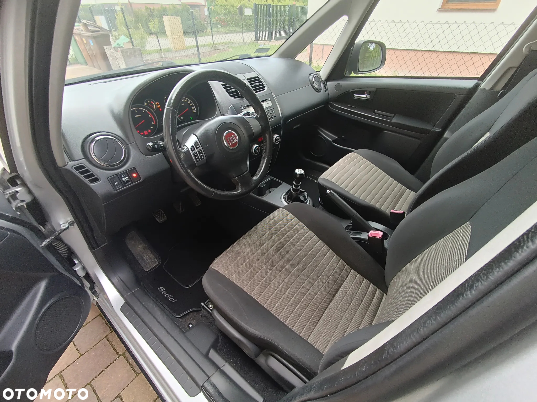 Fiat Sedici 2.0 Multijet 16V 4x4 Emotion - 12