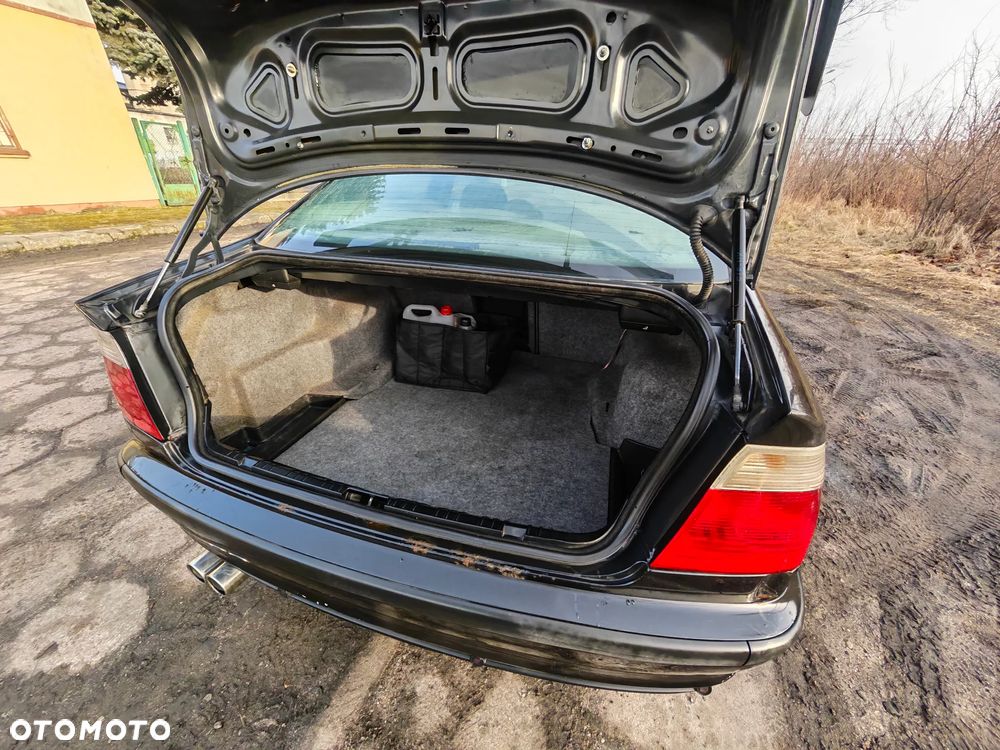 BMW Seria 3 - 7