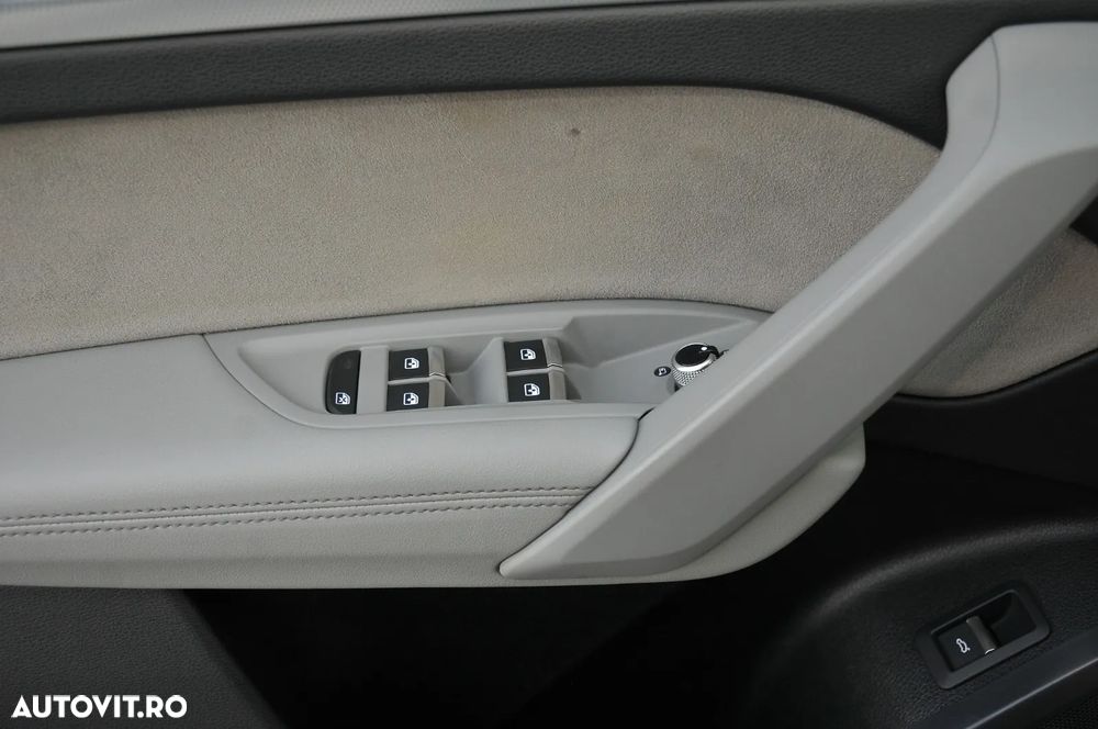 Audi Q5 40 TDI quattro S tronic S line - 33