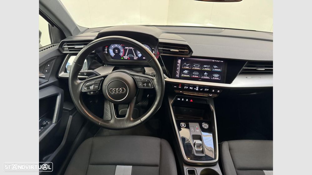 Audi A3 Limousine 30 TDI S line S tronic — fotografia 12
