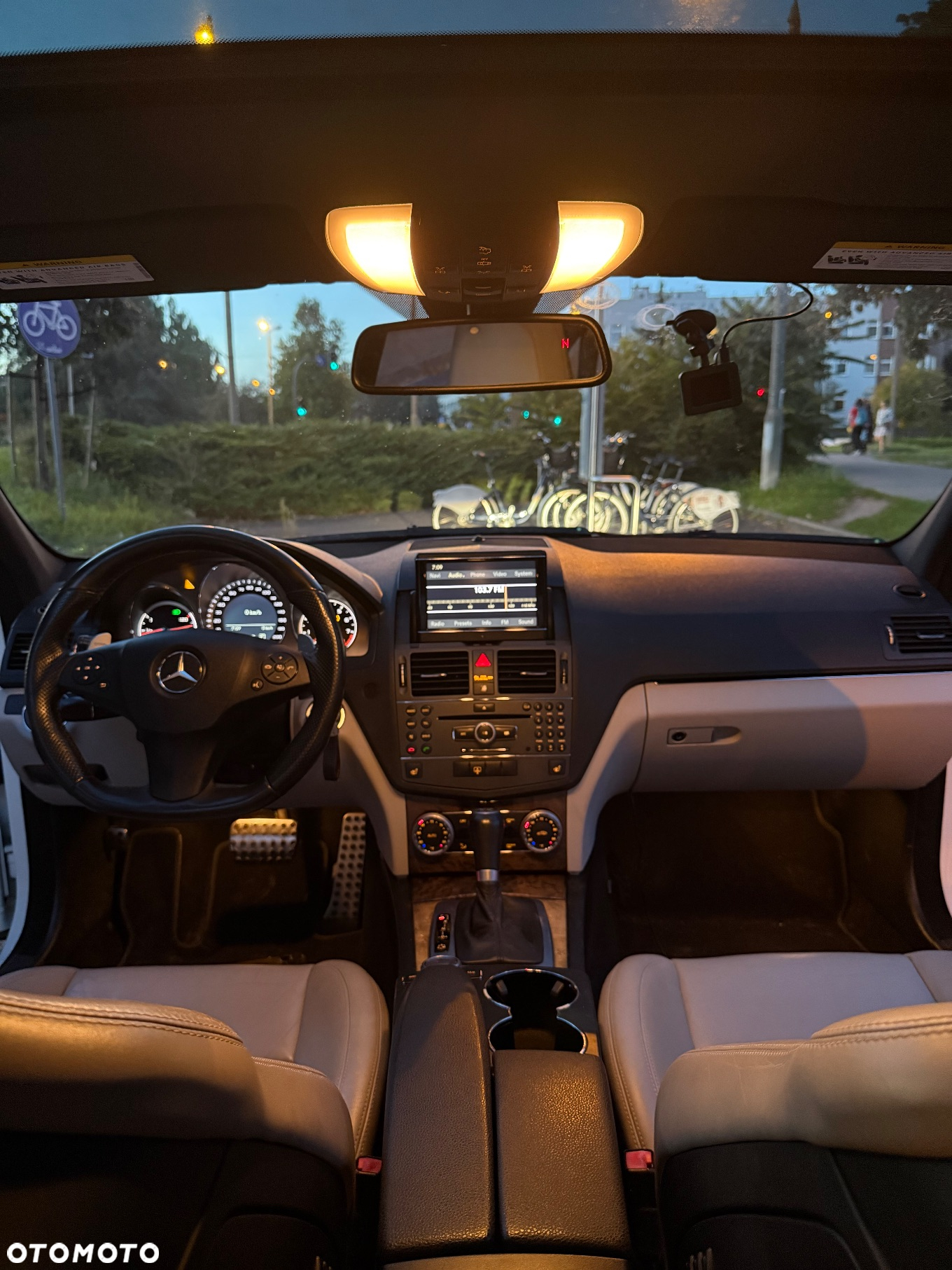 Mercedes-Benz Klasa C 63 AMG 7G-TRONIC - 12