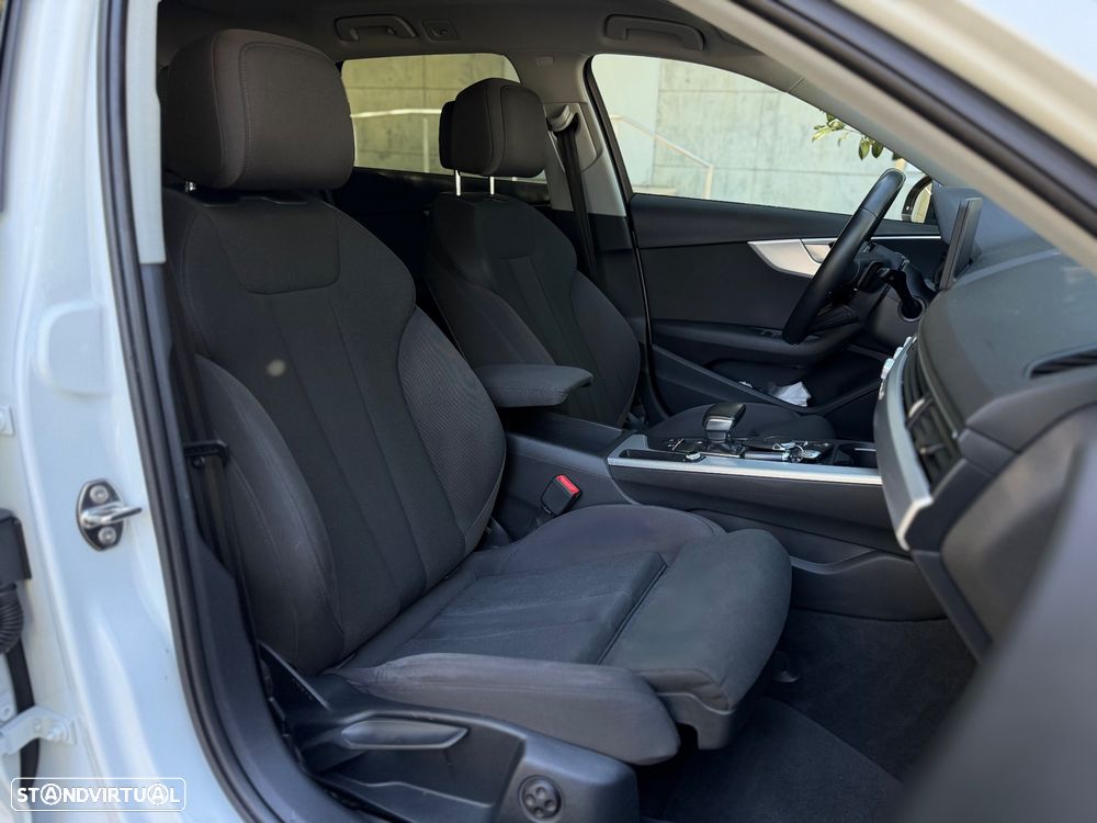 Audi A4 Avant - 25