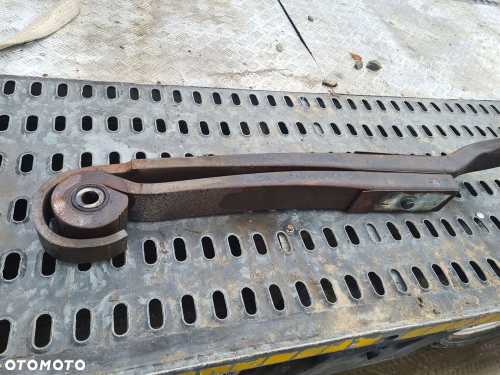 PÓŁRESOR Renault Midlum 22.5 DCI - 2