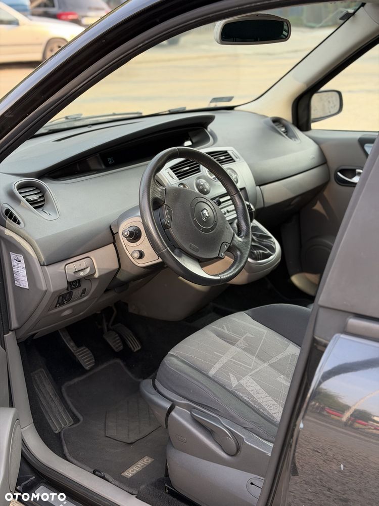 Renault Grand Scenic - 5