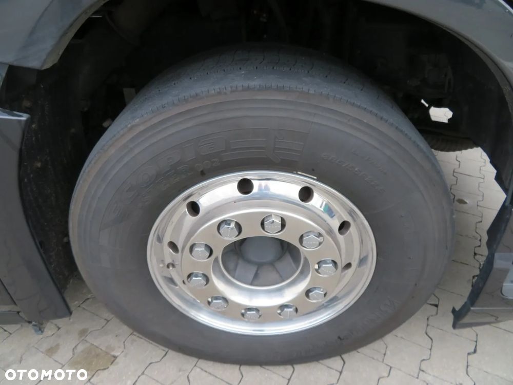 Volvo FH 500 GLOBE - 17