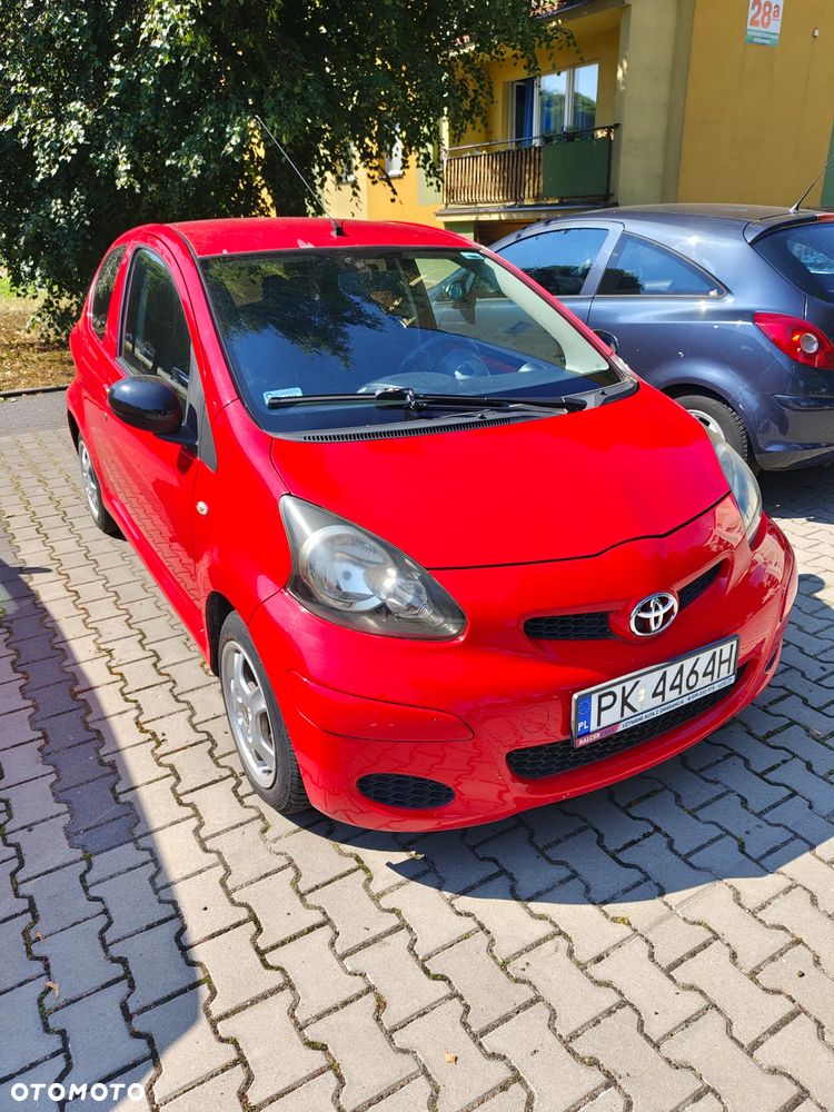 Toyota Aygo City - 3