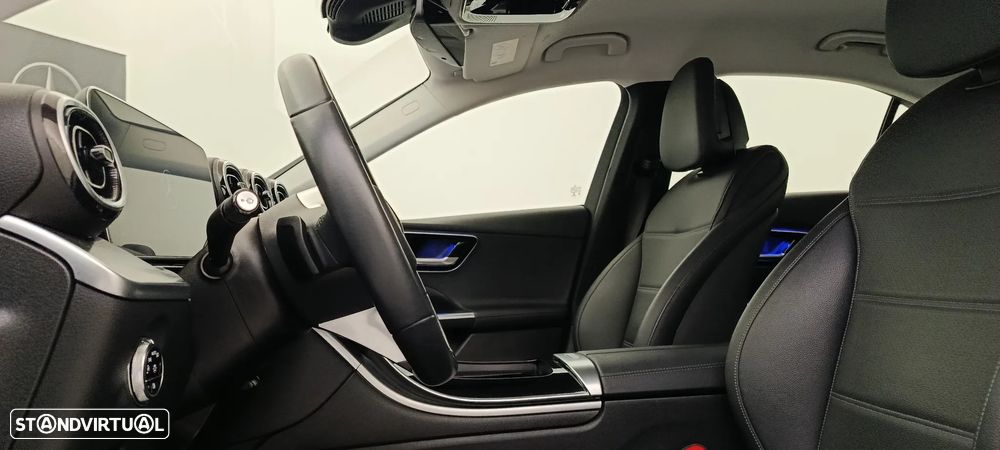 Mercedes-Benz C 220 d Avantgarde - 28