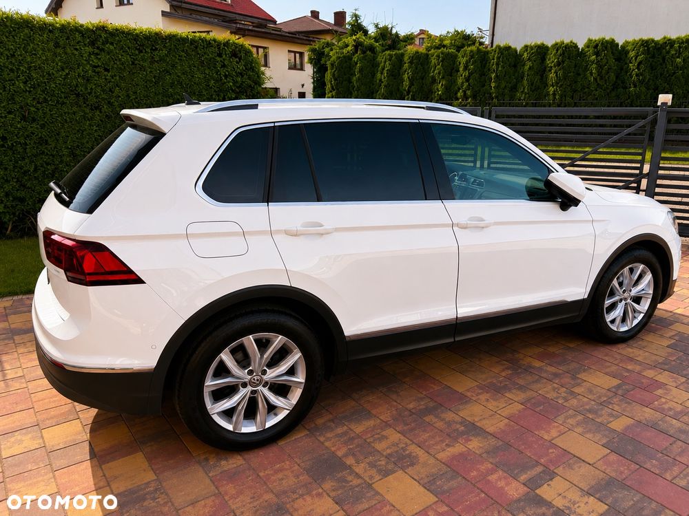 Volkswagen Tiguan - 4