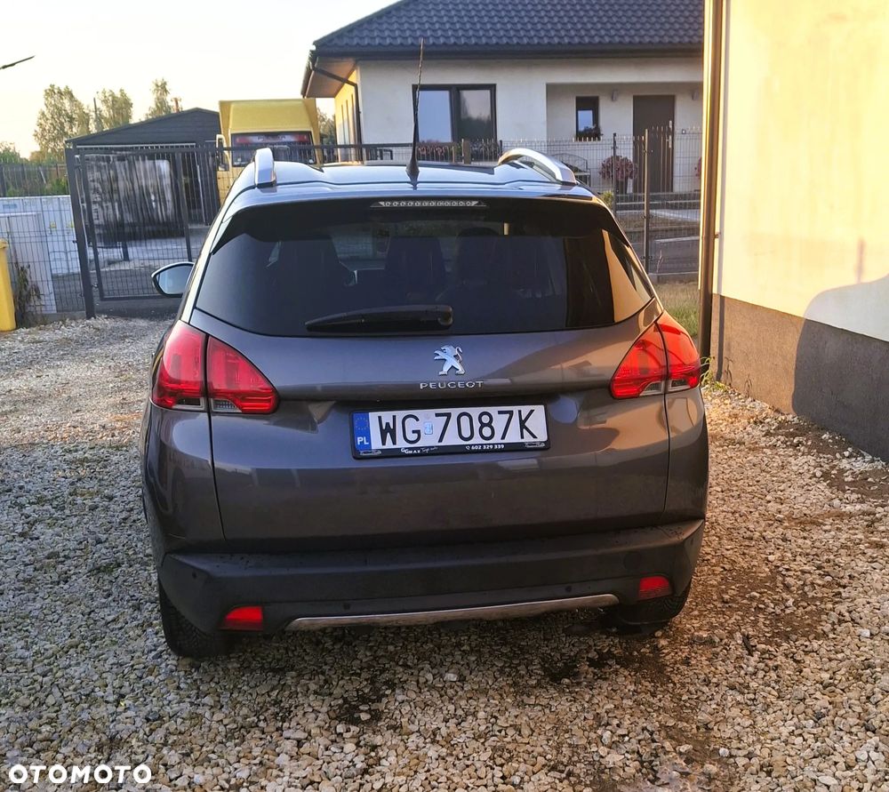 Peugeot 2008 - 4