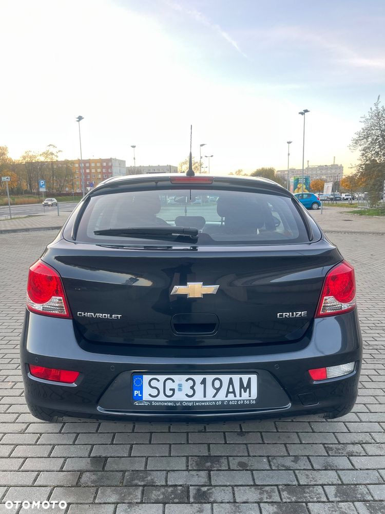 Chevrolet Cruze 1.8 LT - 15
