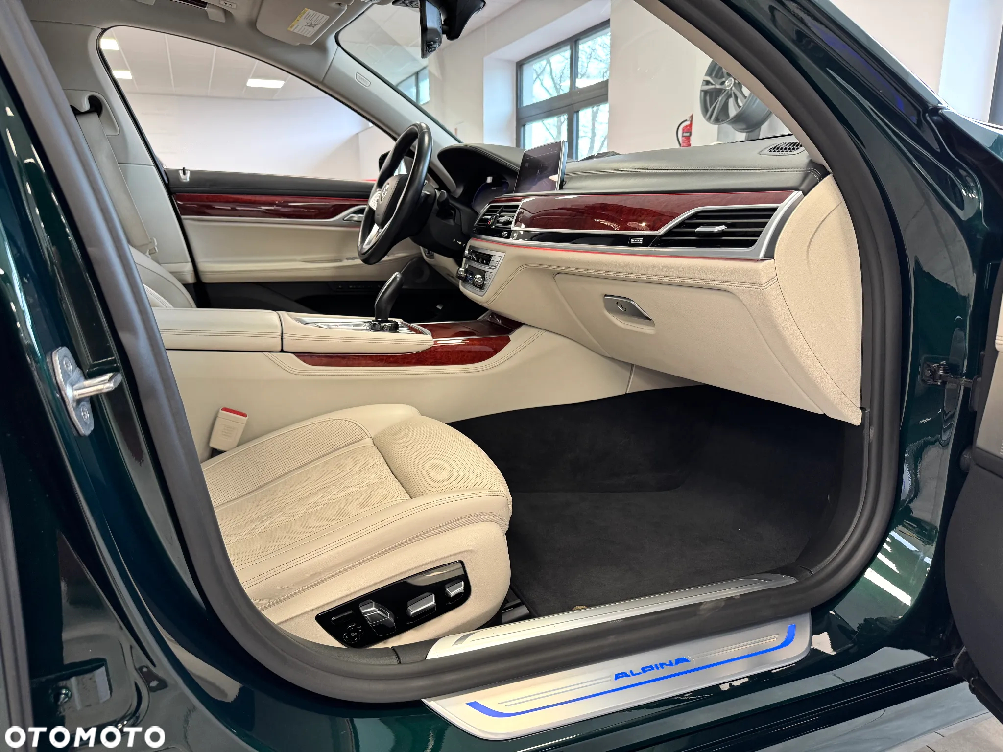 BMW-ALPINA B7 Biturbo - 4