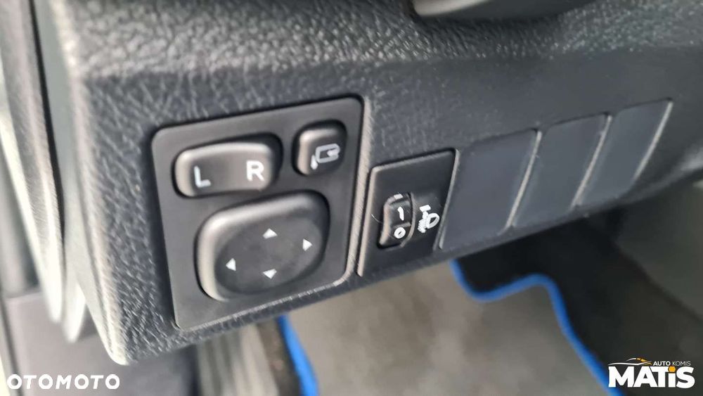 Toyota Auris - 22