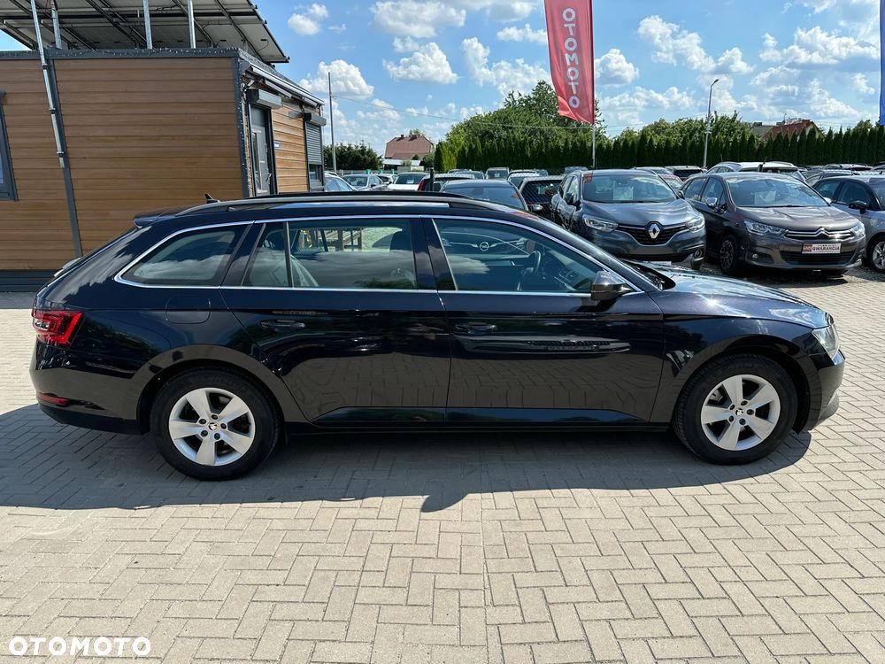 Skoda Superb - 38