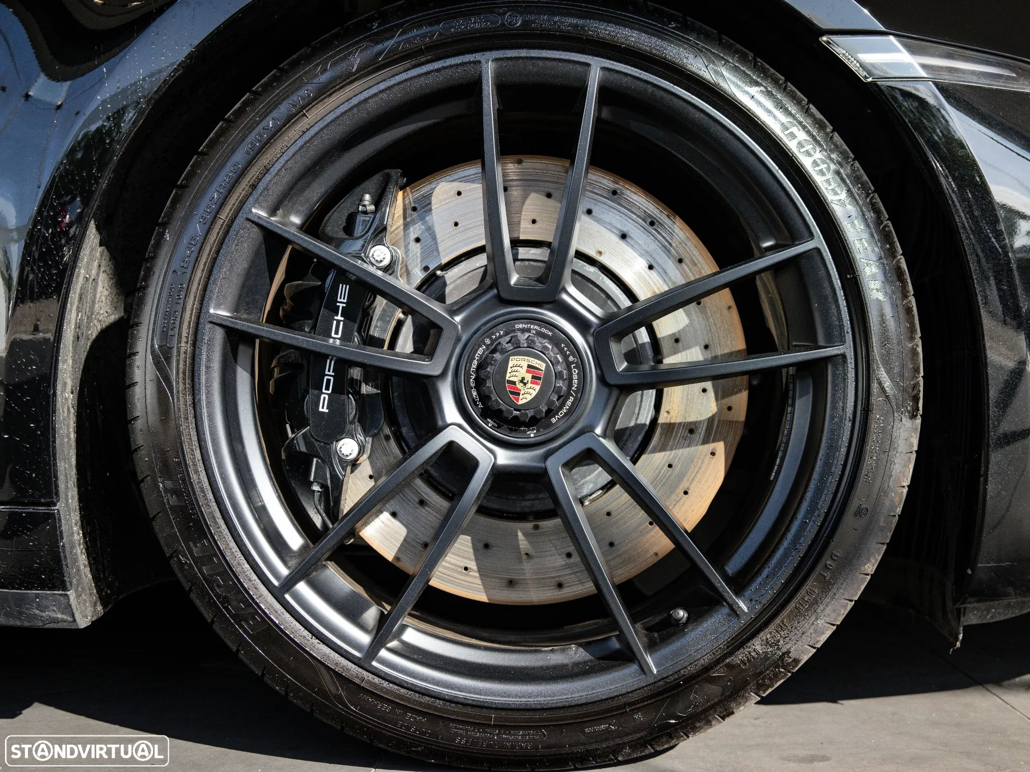 Porsche 911 (992) Carrera Cabrio GTS PDK - 26
