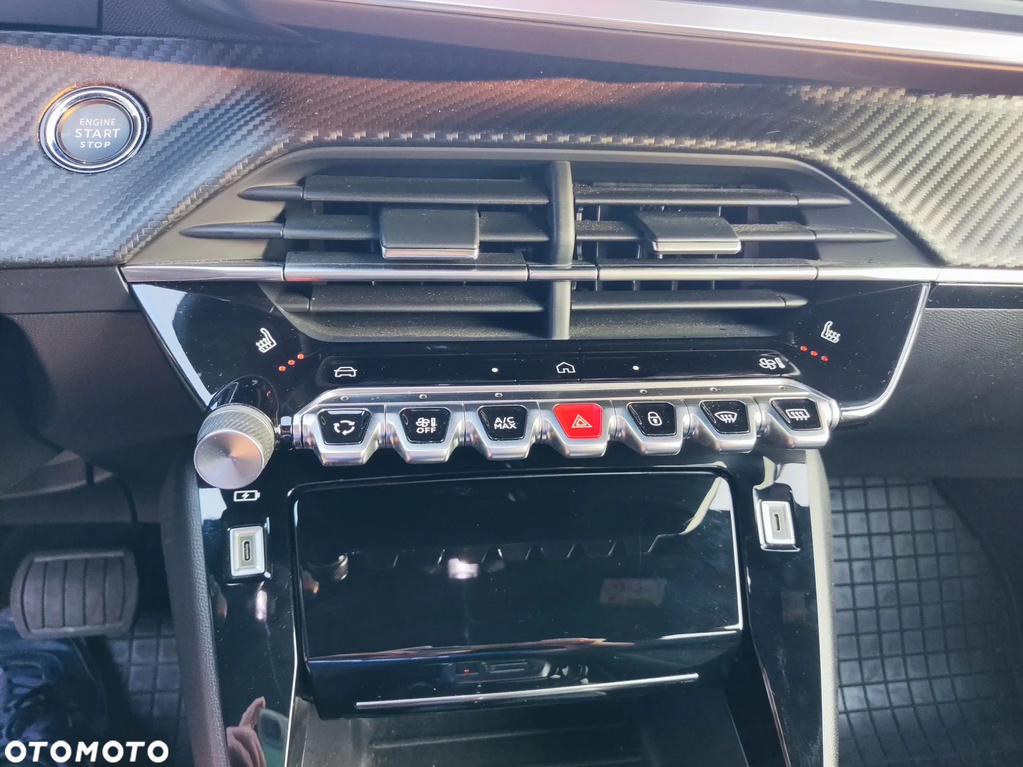 Peugeot 2008 1.2 PureTech Allure S&S EAT8 - 13