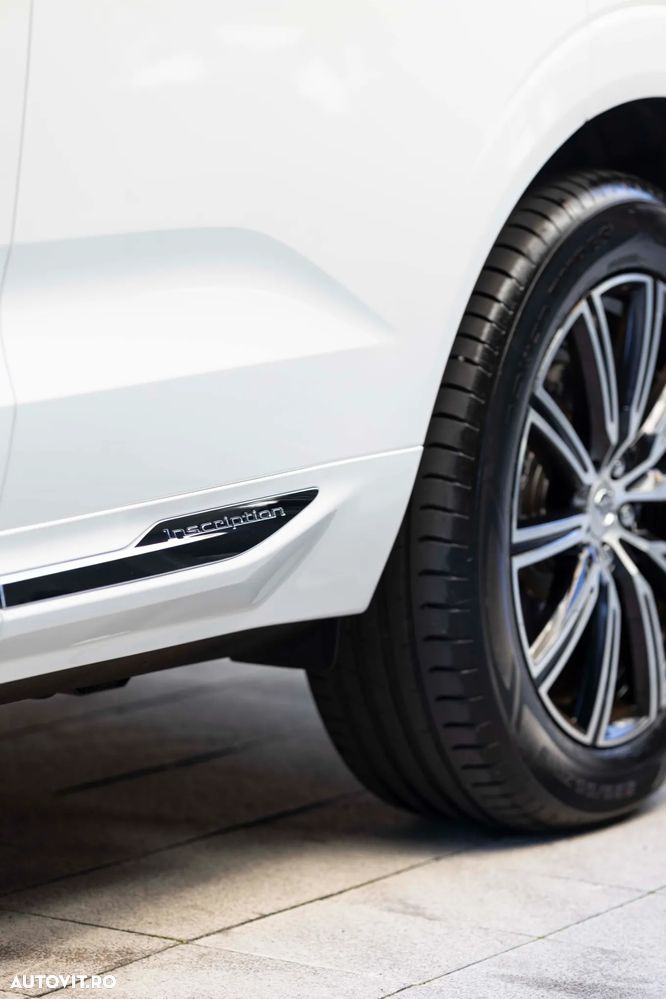 Volvo XC 60 T5 AWD Inscription - 11