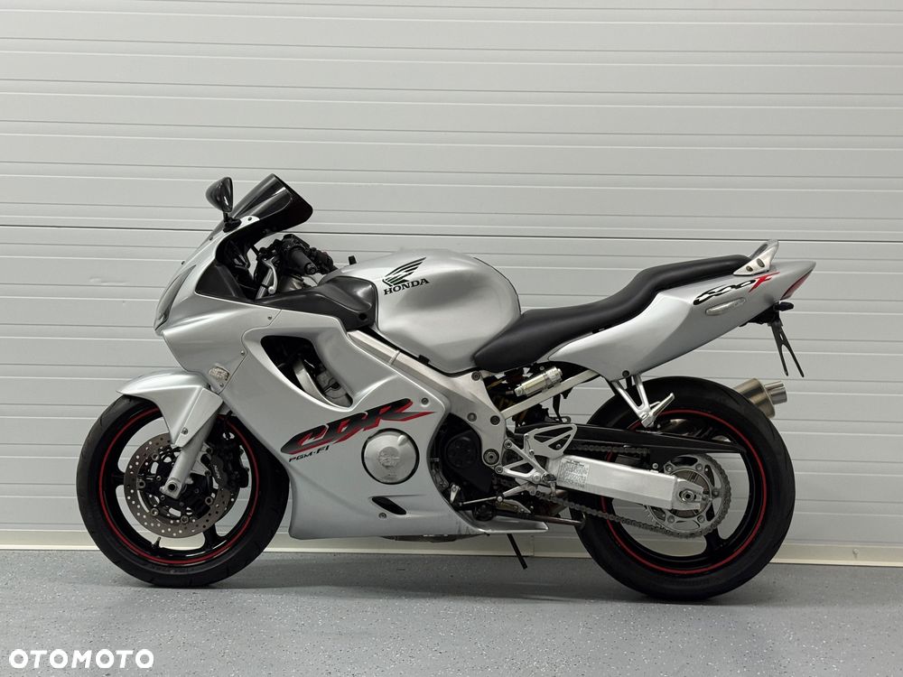 Honda CBR - 15