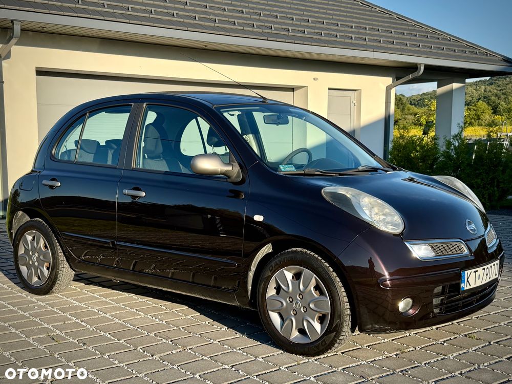 Nissan Micra - 1