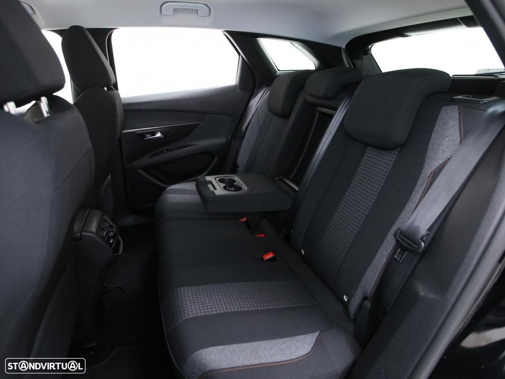 Peugeot 3008 1.5 BlueHDi Active - 8