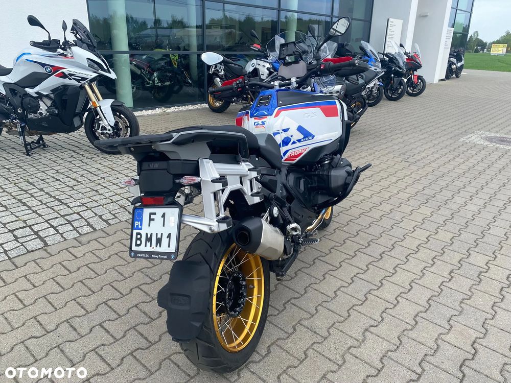 BMW R - 4