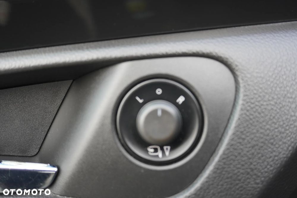 Opel Insignia 1.6 Turbo Cosmo - 33