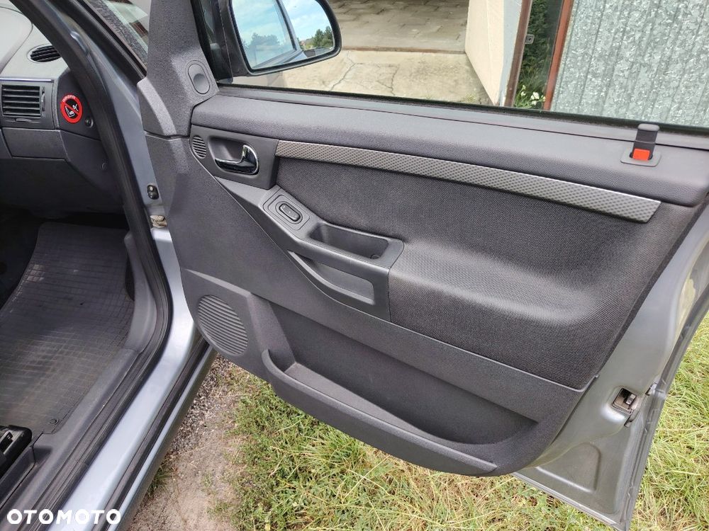 Opel Meriva - 14