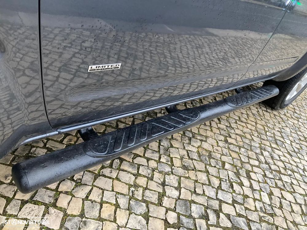 Nissan Navara 2.5 dCi CD LE Hi-Tech 4WD - 34