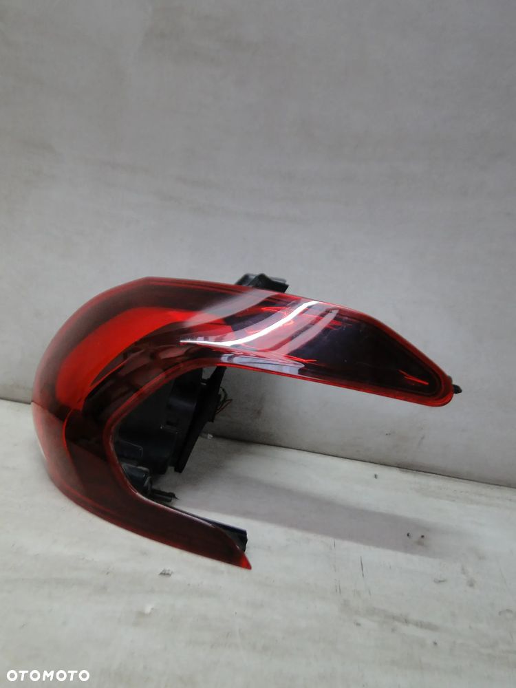 PEUGEOT 2008 I LIFT LAMPA PRAWA TYŁ TYLNA EUROPA - 3