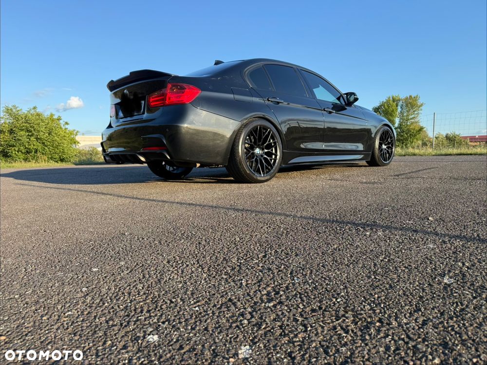 BMW Seria 3 320d - 8
