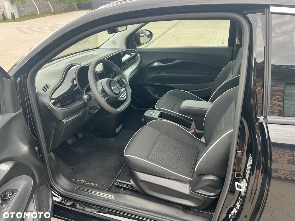 Fiat 500e - 13