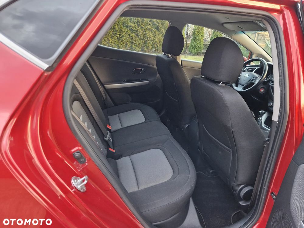 Kia Ceed 1.4 CVVT Fifa World Cup Edition - 38