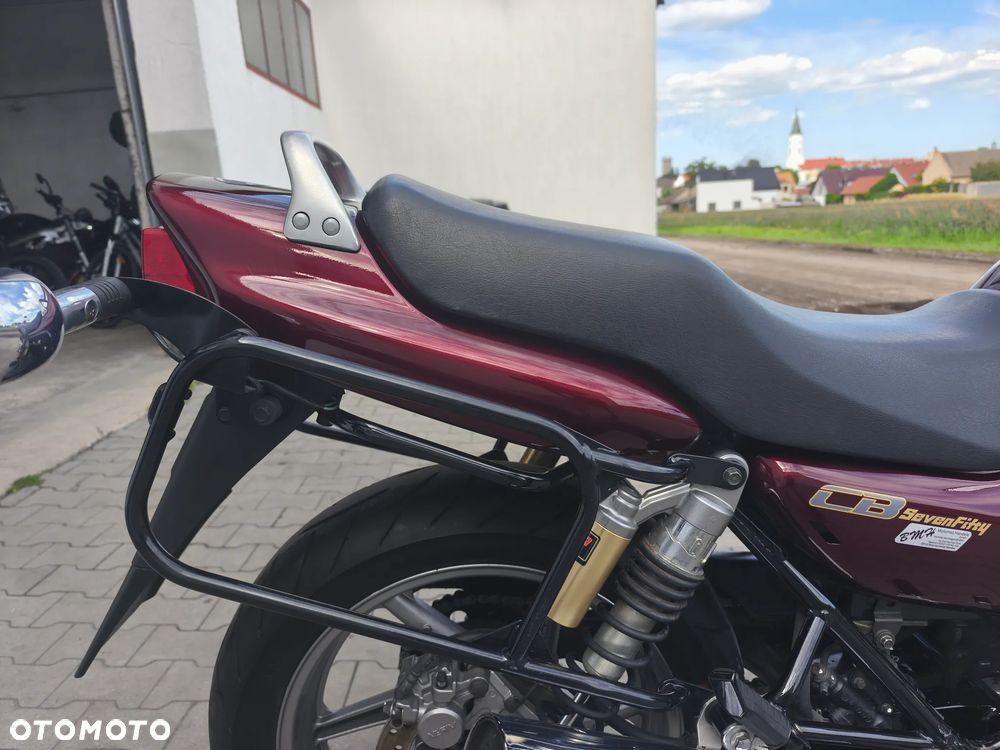 Honda CB - 24