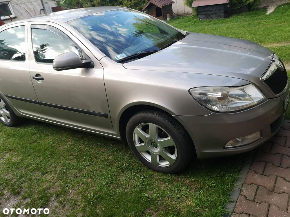 Skoda Octavia 1.6 Classic - 10