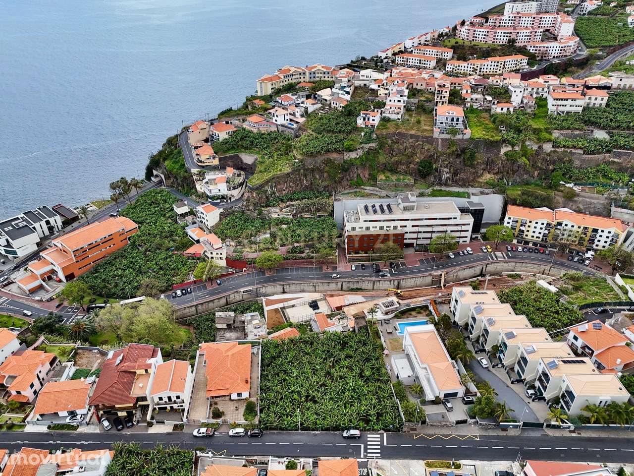 Terreno para Construção com Vista Mar em Câmara de Lobos, Funchal - Grande imagem: 5/15