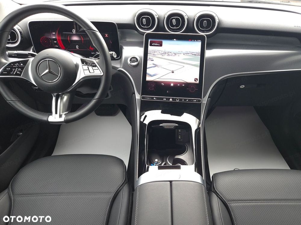 Mercedes-Benz GLC - 9