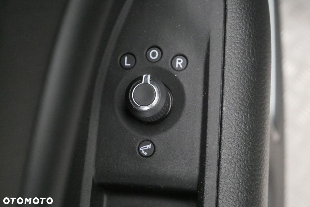 Jeep Compass - 27