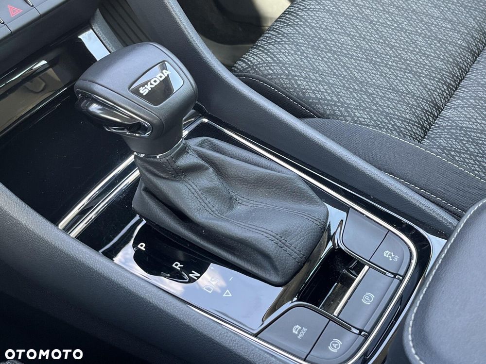 Skoda Karoq 1.5 TSI ACT Style DSG - 26