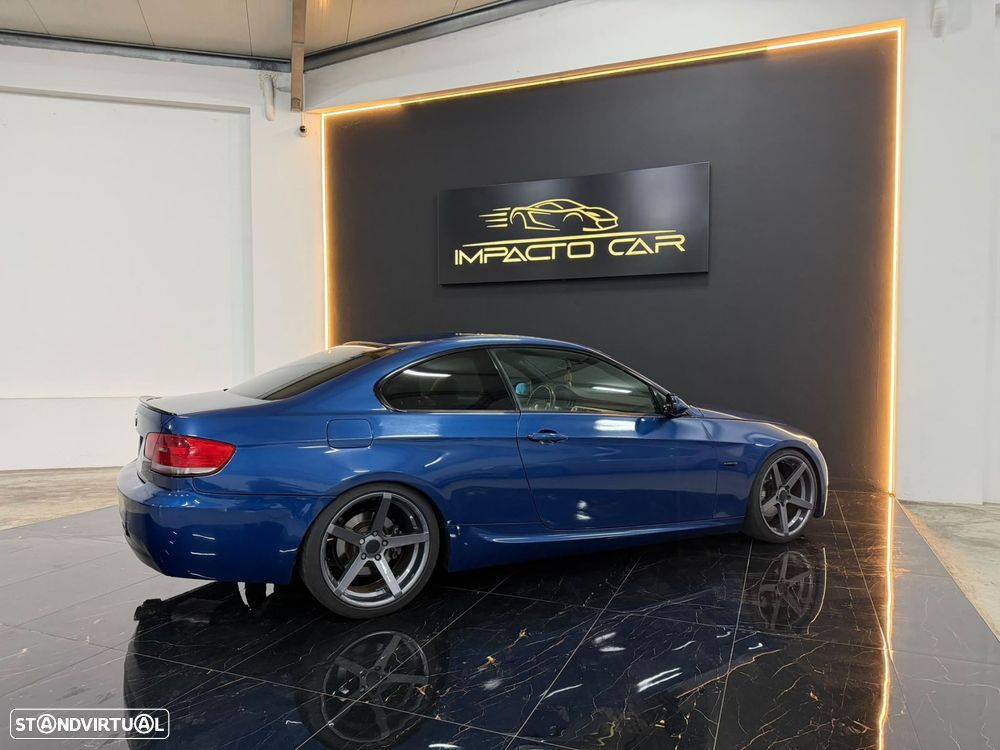 BMW 320 - 21