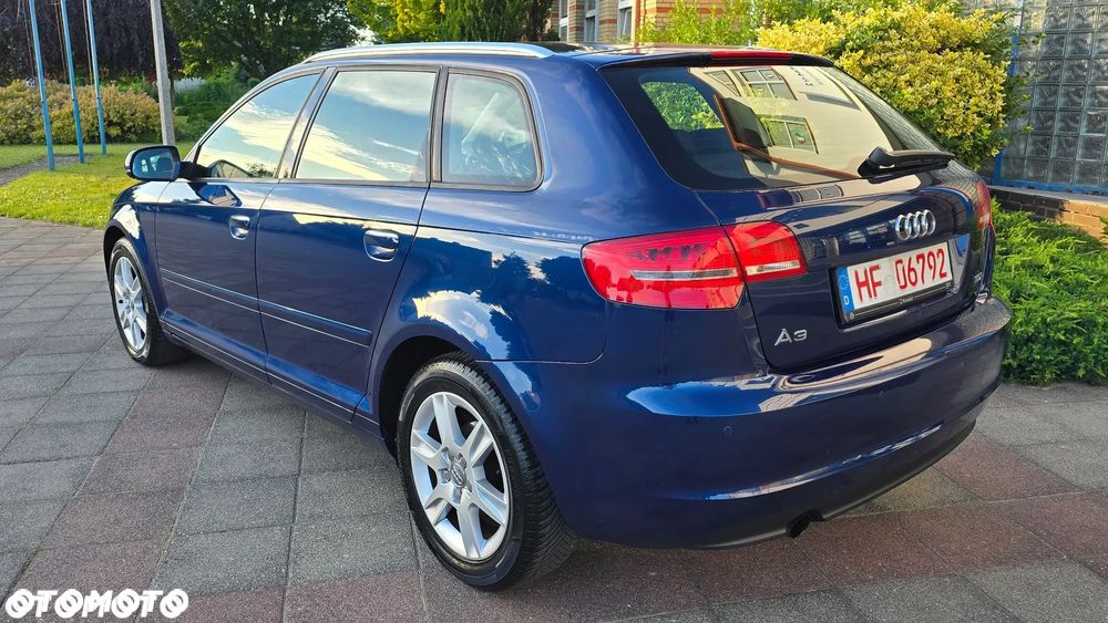 Audi A3 Sportback - 4