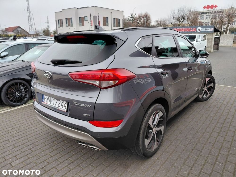 Hyundai Tucson - 8