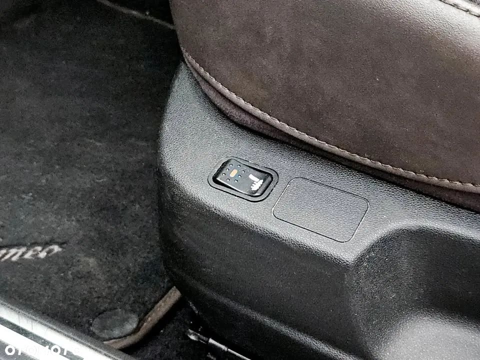 Alfa Romeo Mito TB 1.4 16V MultiAir TCT Racer - 20