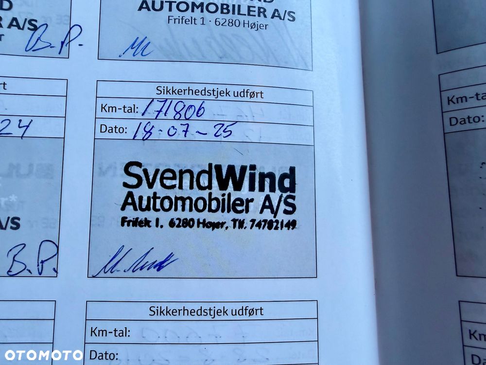 Toyota Auris 1.6 Premium Start - 31