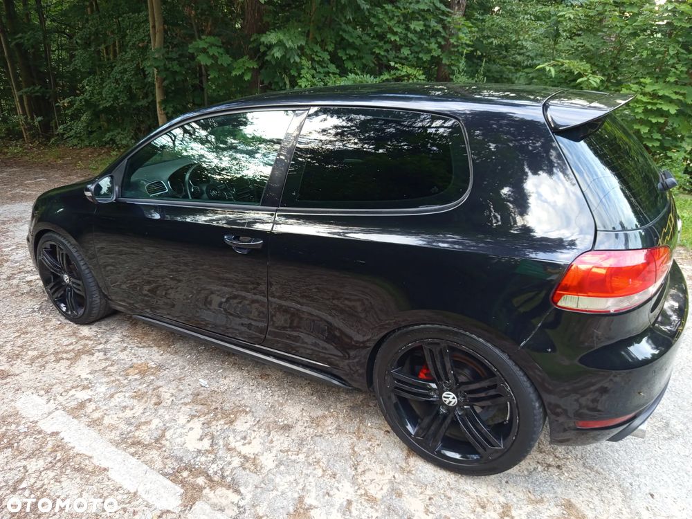 Volkswagen Golf - 10
