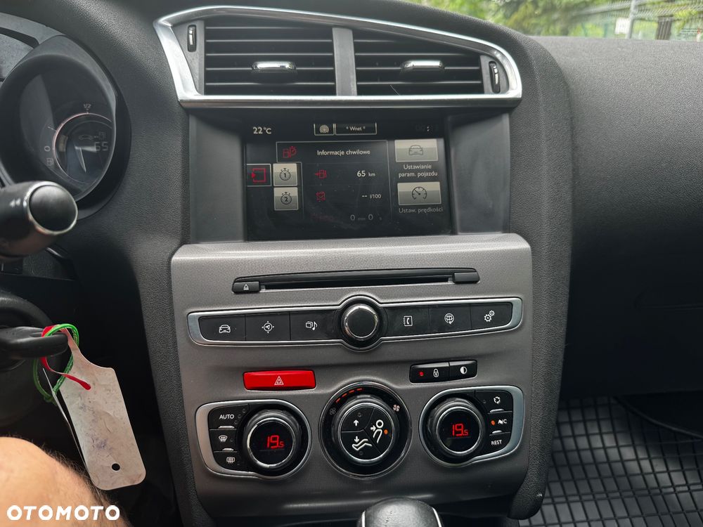 Citroën C4 e-HDi 115 ETG6 Exclusive - 10