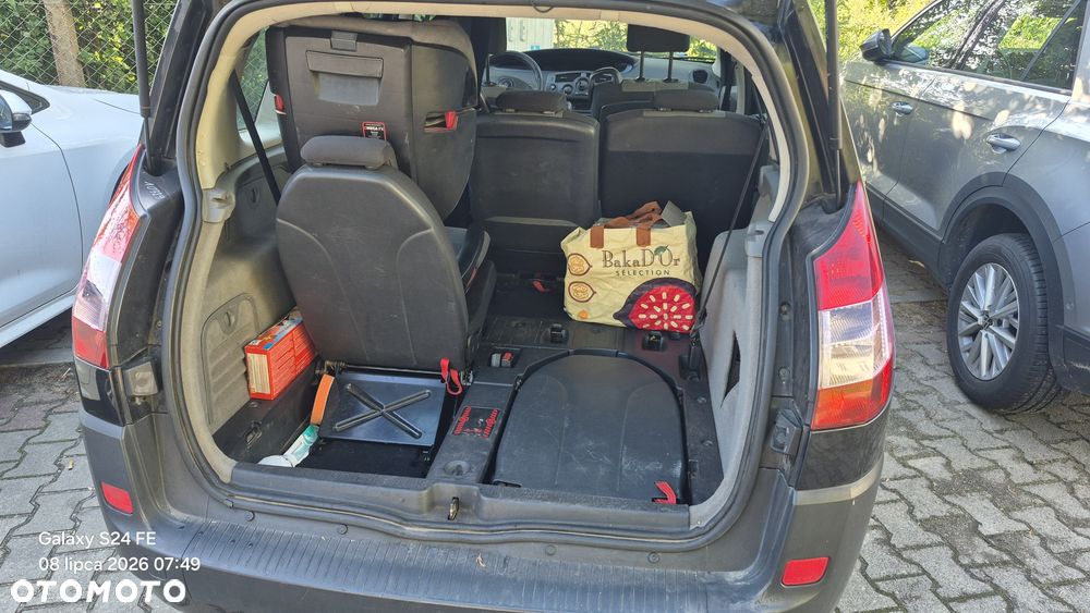 Renault Scenic - 4