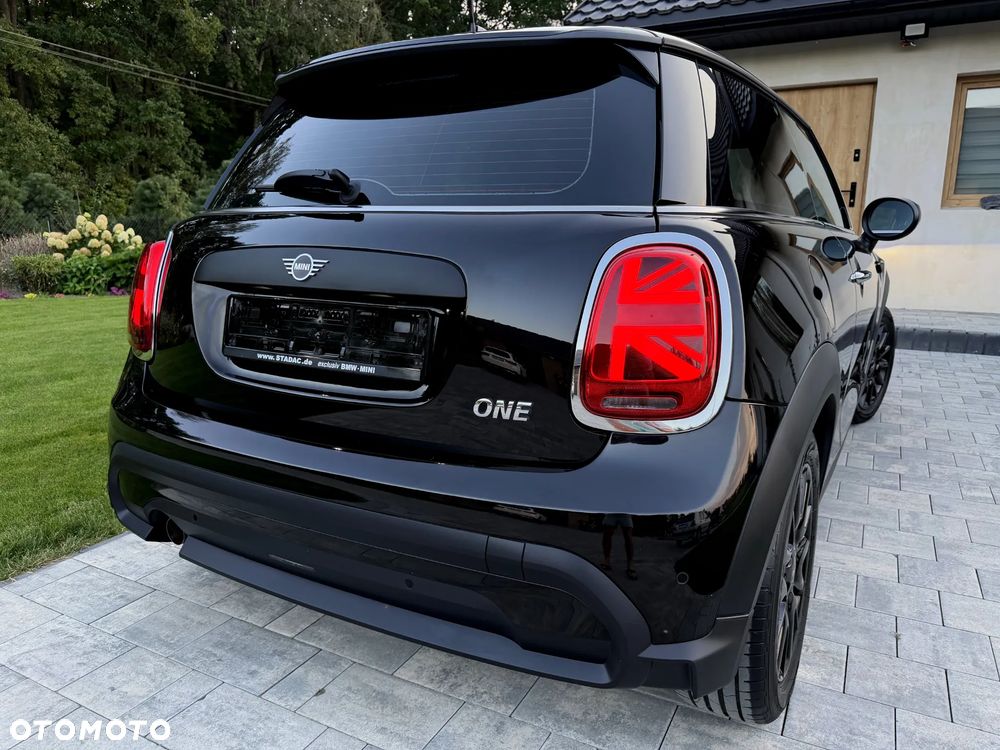 MINI ONE Blackyard - 20