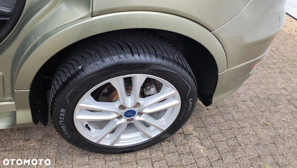 Ford Kuga 2.0 TDCi 4WD Titanium Plus - 13