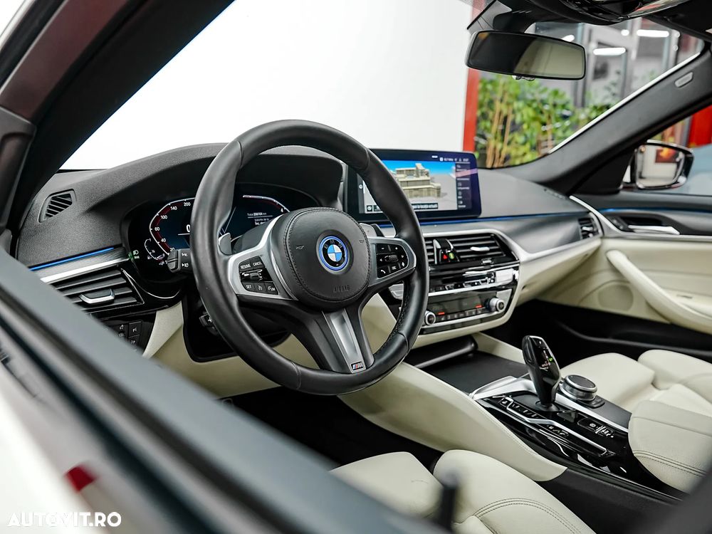 BMW Seria 5 530e xDrive Aut. M Sport Edition - 15
